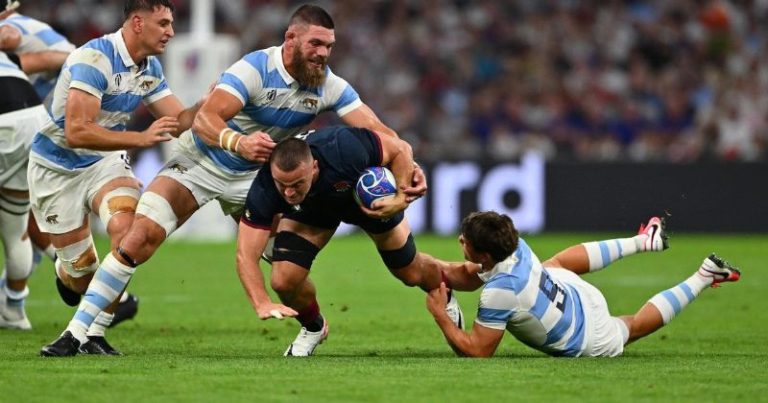 Argentina vs. England in Rugby World Cup